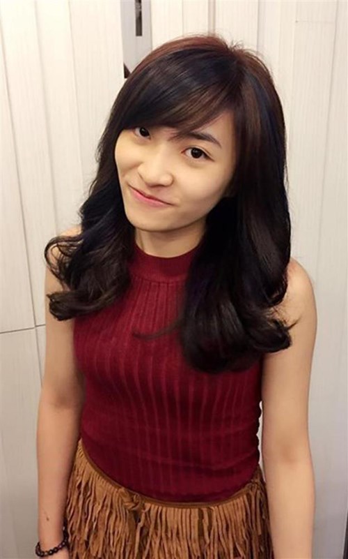 王靚婷